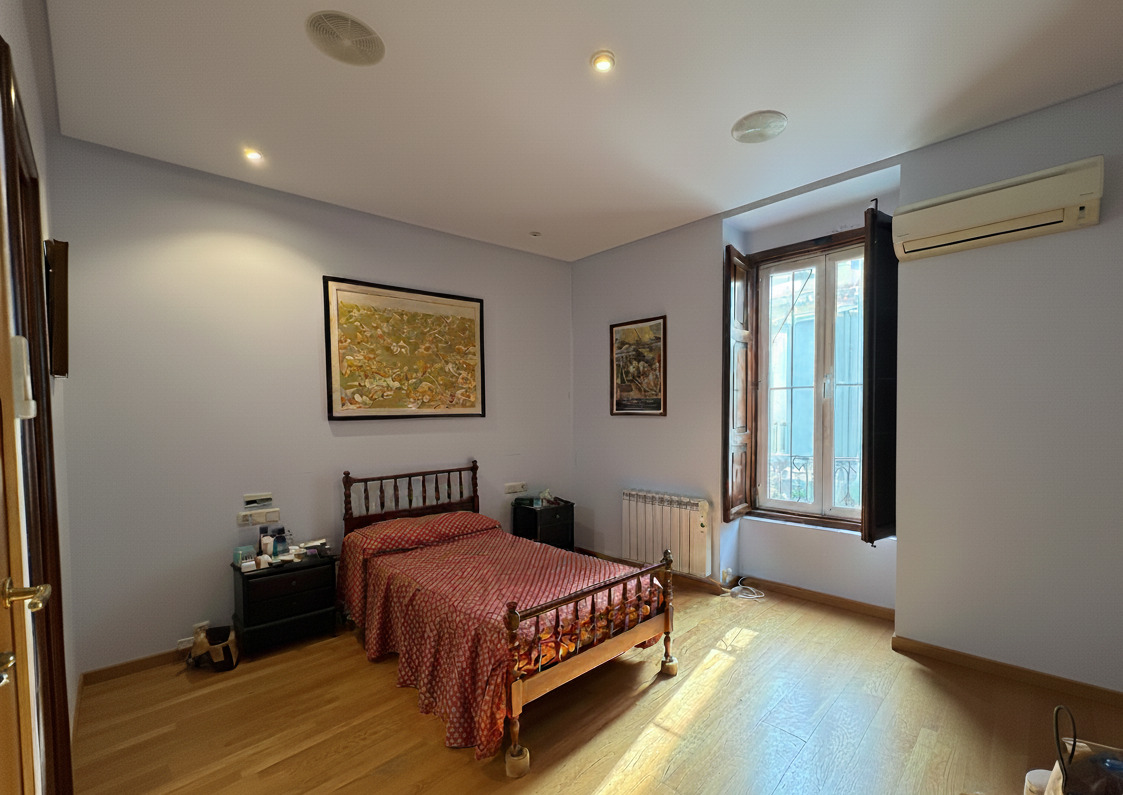 Imagen 30 Piso en venta en Valencia / Junto al Mercado de Ruzafa