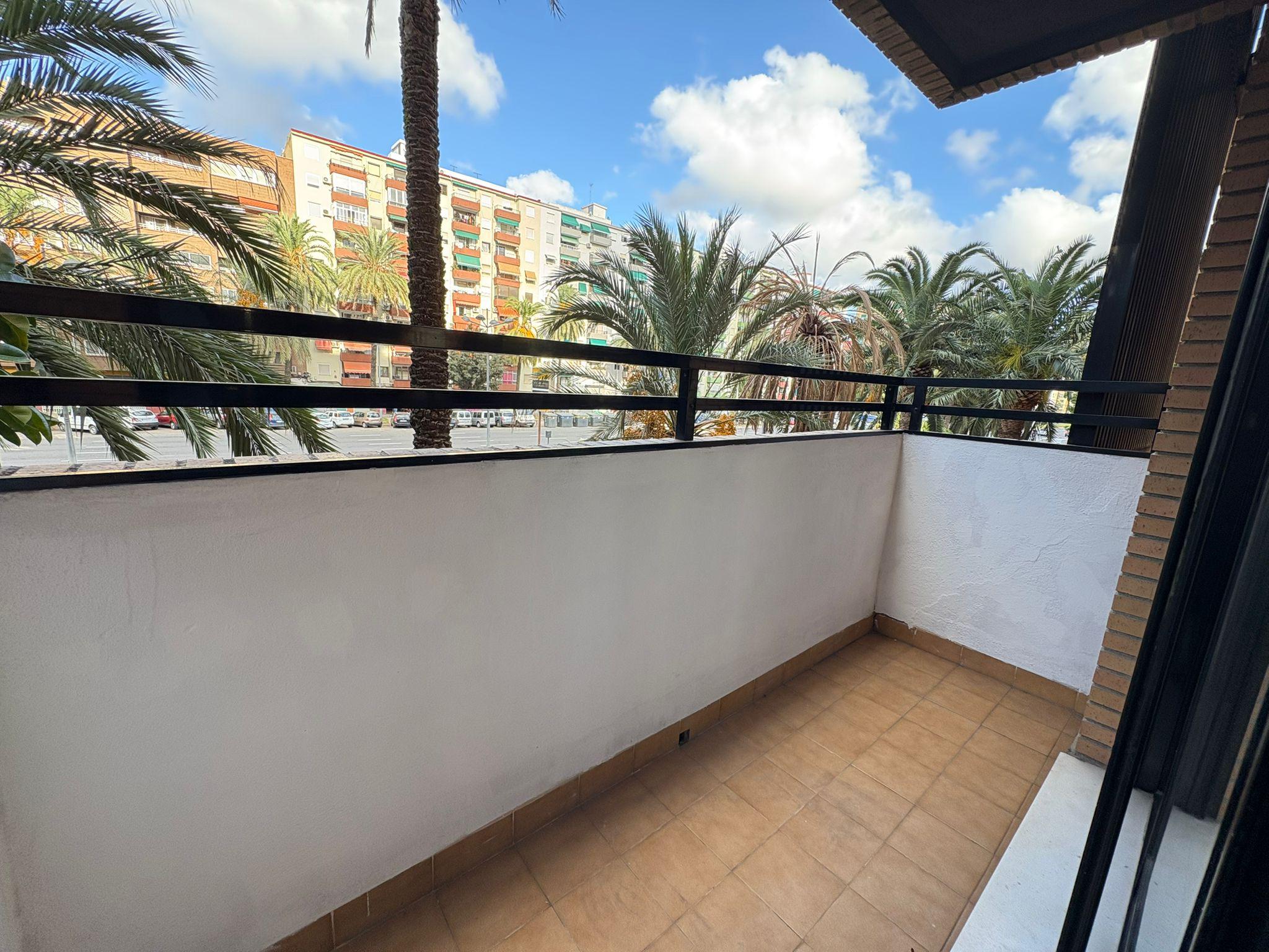 Imagen 9 Piso en venta en Valencia / Junto al Parque Central