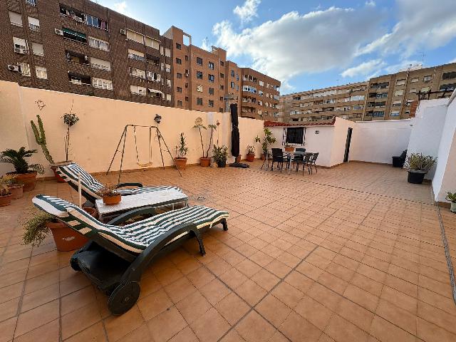 Imagen 4 Inmueble 296548 - Piso en venta en Valencia / Junto al Parque Central