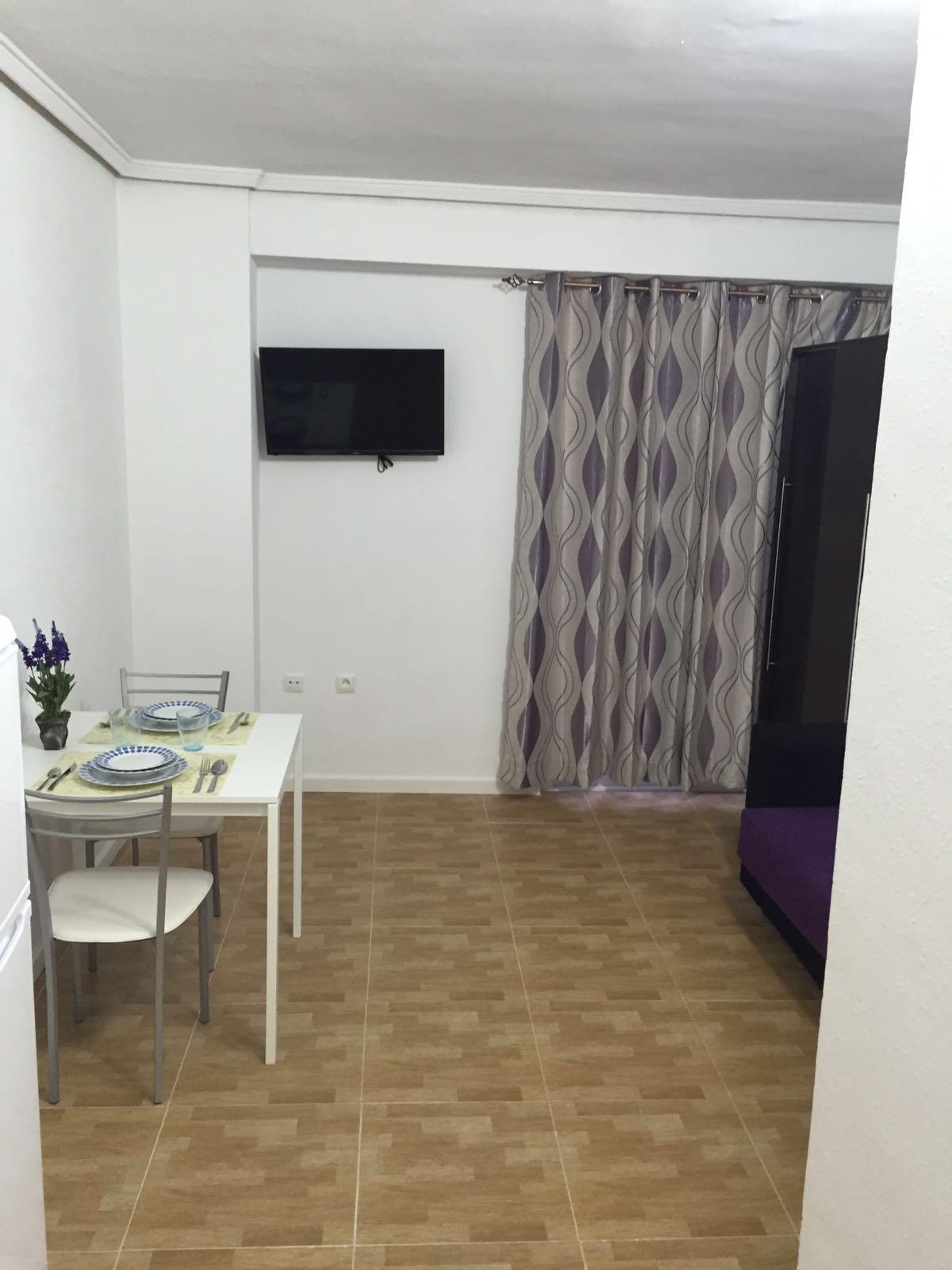 Imagen 16 Piso en venta en Valencia / Entre calle Uruguay y San Vicente