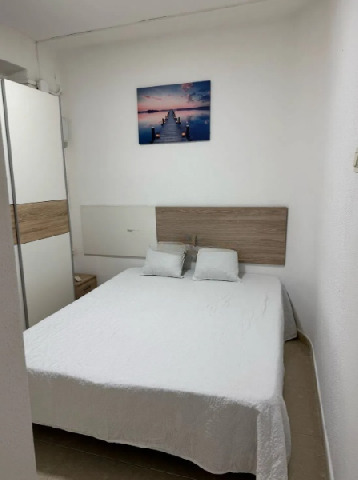 Imagen 2 Inmueble 296704 - Piso en venta en Valencia / Cercana a Calle Burgos y Pintor Stolz