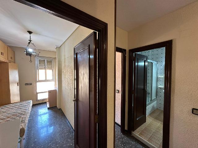 Imagen 30 Inmueble 297677 - Piso en venta en Valencia / Próxima a la Plaza Manuel Sanchís Guarner