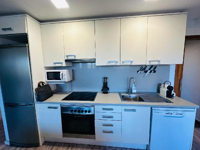 Imagen 2 Inmueble 298924 - Piso en venta en Valencia / Próximo a la parada de metro Machado