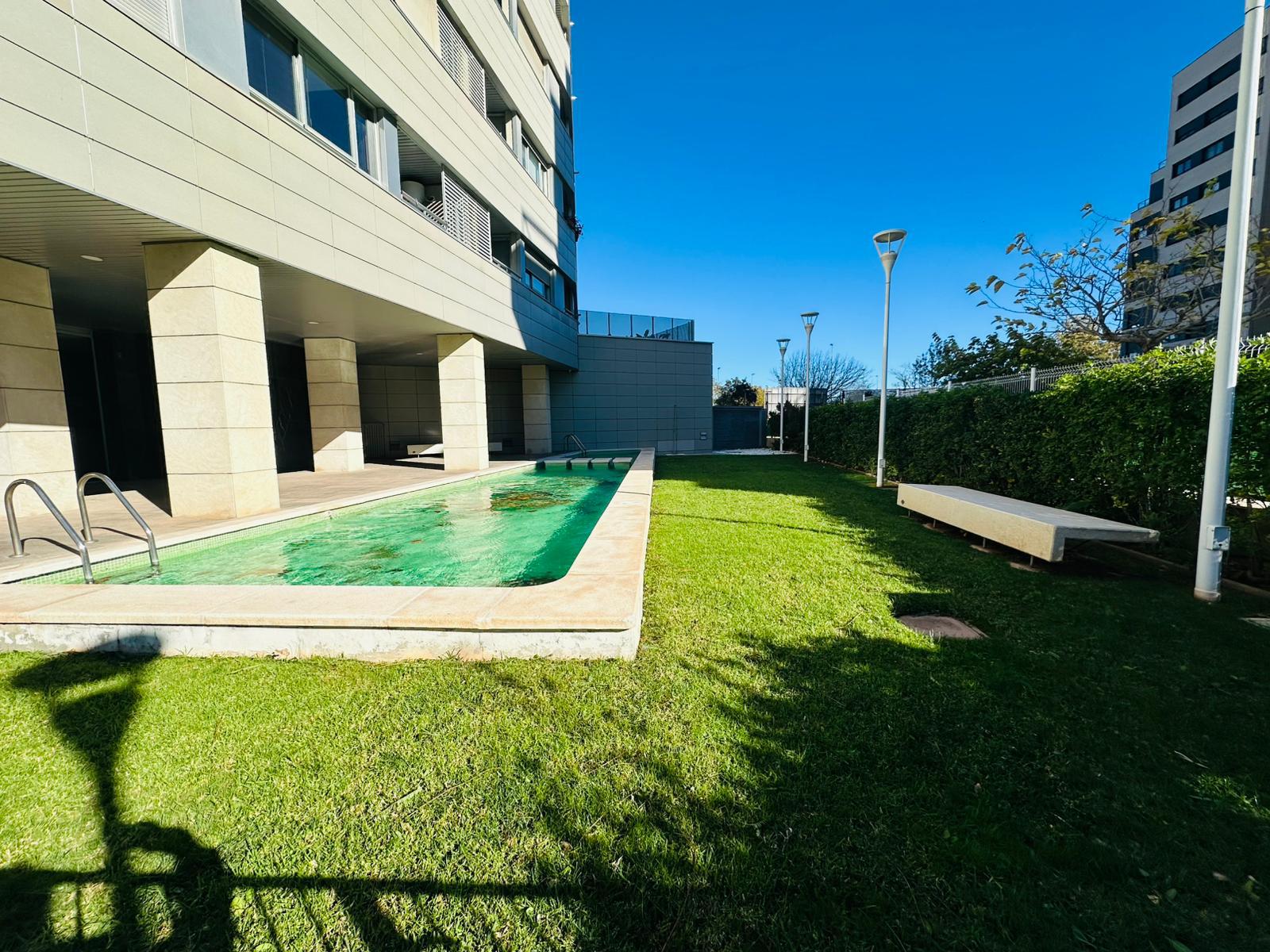 Imagen 5 Piso en venta en Valencia / Próximo a la parada de metro Machado