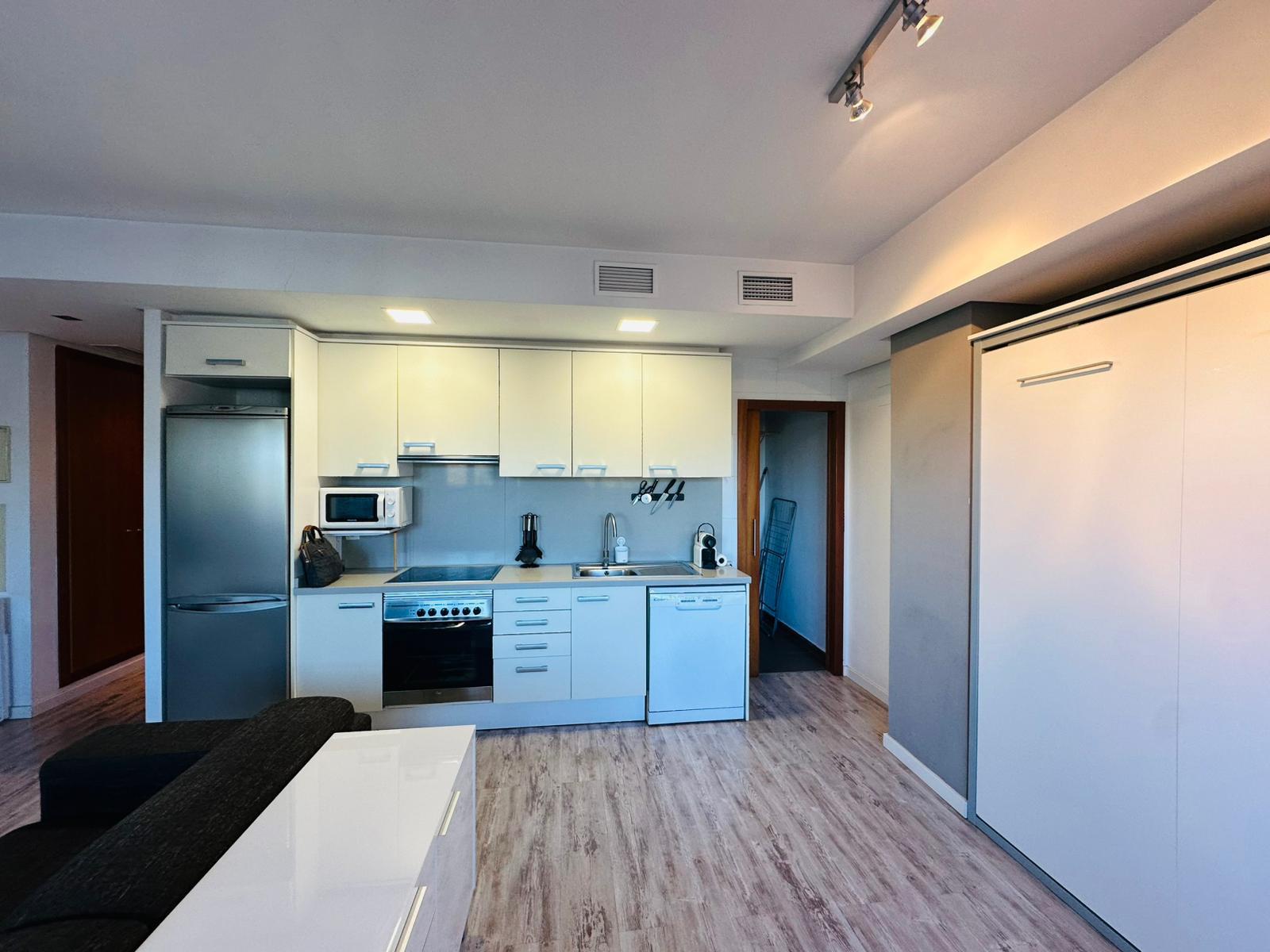 Imagen 7 Piso en venta en Valencia / Próximo a la parada de metro Machado