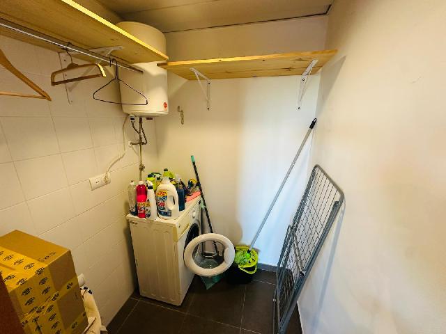 Imagen 10 Inmueble 298924 - Piso en venta en Valencia / Próximo a la parada de metro Machado