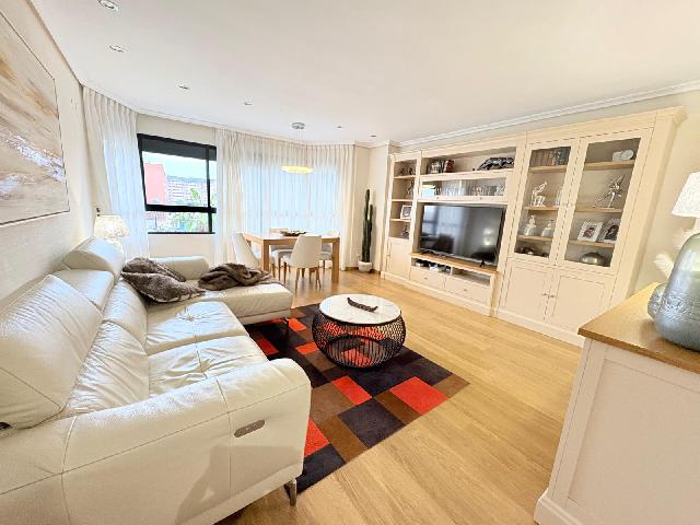 Imagen 1 Inmueble 299331 - Piso en venta en Valencia / Próximo a la Ciudad de las Ciencias