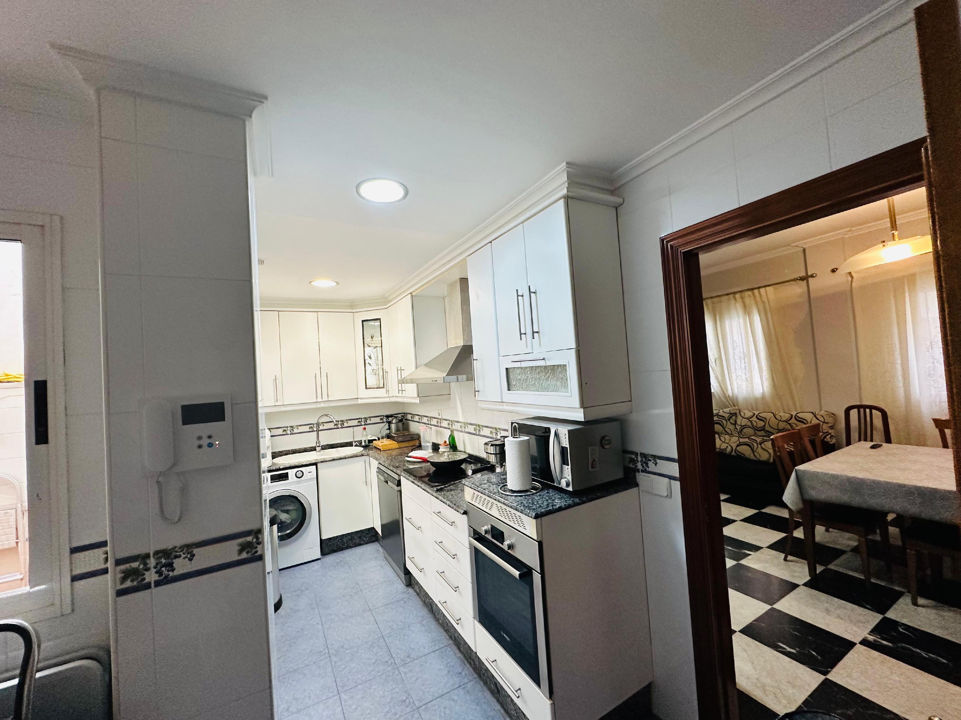 Imagen 14 Casa en venta en Valencia / A un paso de la Plaza Armada Española