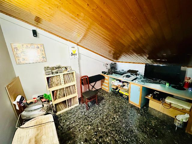 Imagen 27 Inmueble 299405 - Casa en venta en Valencia / A un paso de la Plaza Armada Española