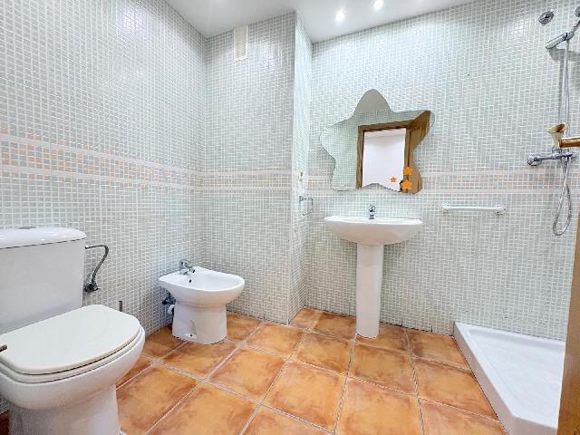 Imagen 9 Inmueble 299565 - Piso en venta en Rocafort / Rocafort Centro