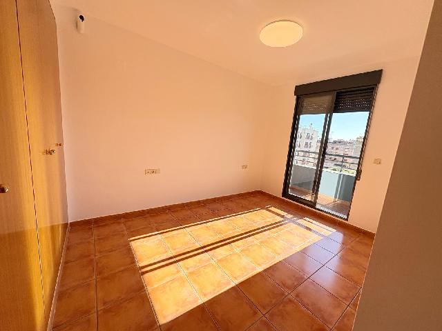 Imagen 12 Inmueble 299565 - Piso en venta en Rocafort / Rocafort Centro