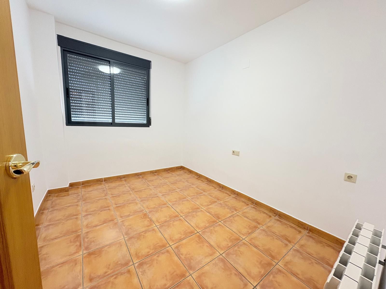 Imagen 24 Piso en venta en Rocafort / Rocafort Centro