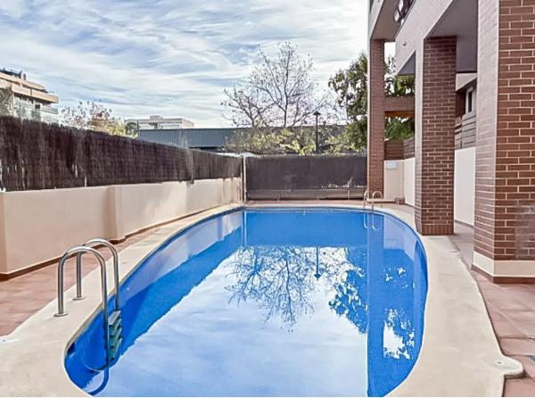 Imagen 2 Piso en venta en Valencia / Próxima al Hospital Arnau de Vilanova