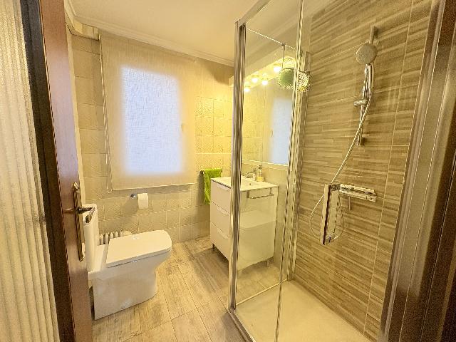 Imagen 3 Inmueble 300137 - Piso en venta en Valencia / Junto Plaza de España