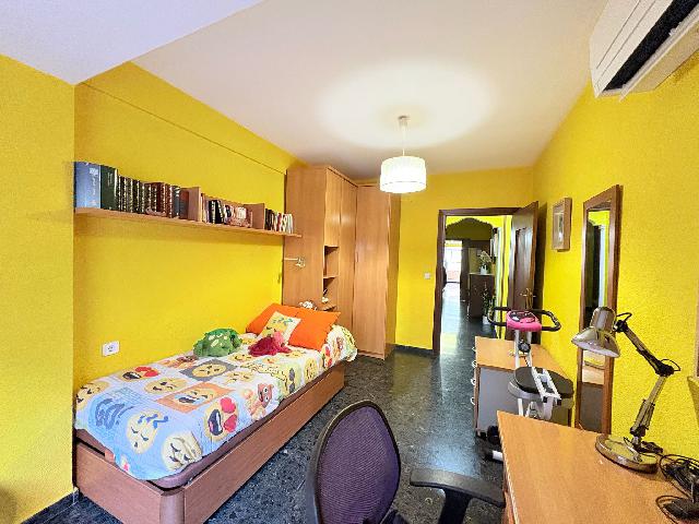 Imagen 20 Inmueble 300137 - Piso en venta en Valencia / Junto Plaza de España