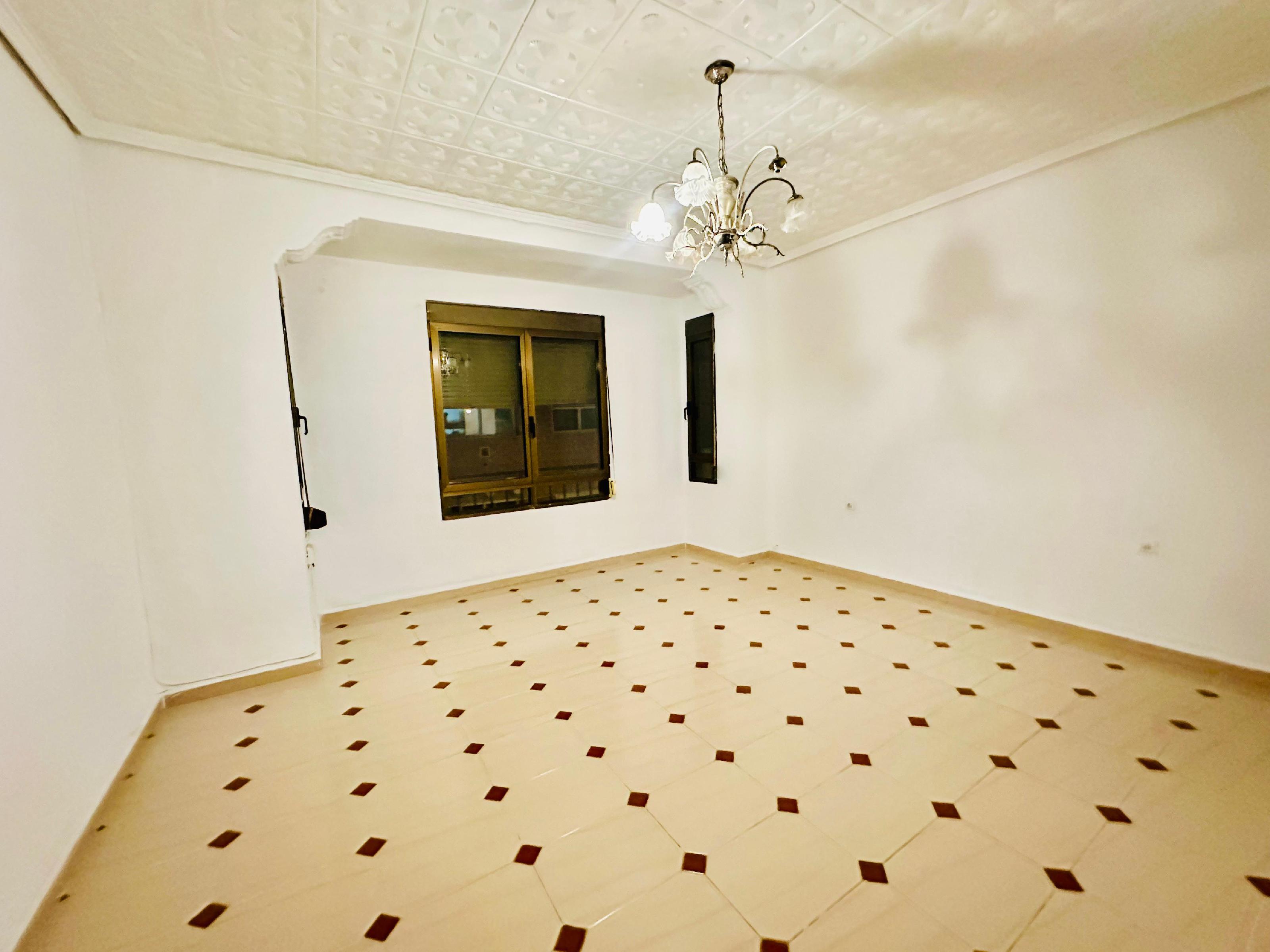 Imagen 1 Piso en venta en Valencia / Próxima a la Marina de Valencia y playas de la ciudad