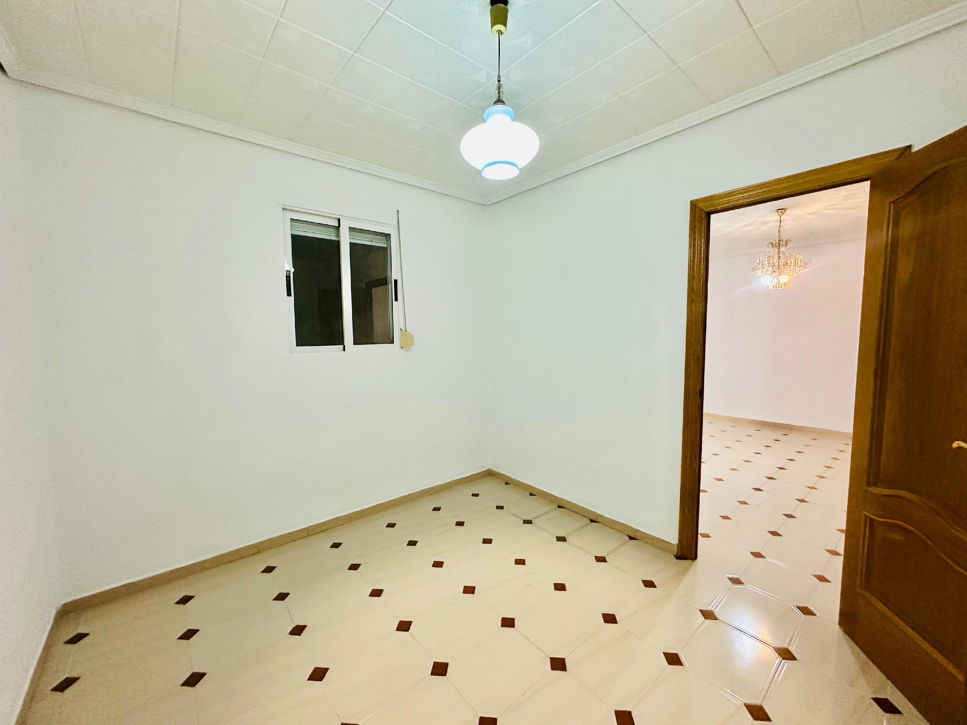 Imagen 13 Piso en venta en Valencia / Próxima a la Marina de Valencia y playas de la ciudad