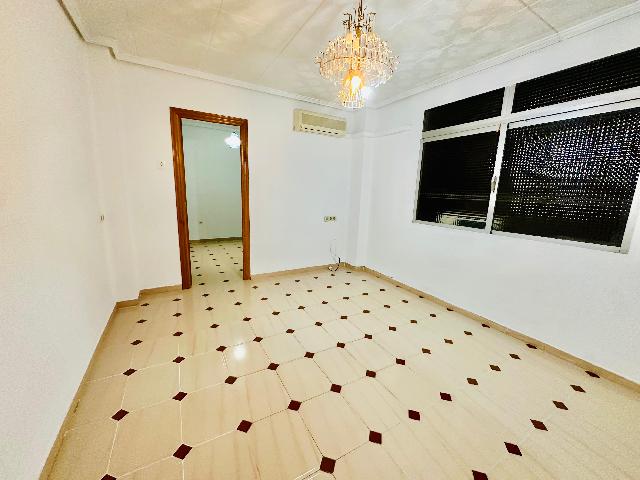 Imagen 14 Inmueble 300479 - Piso en venta en Valencia / Próxima a la Marina de Valencia y playas de la ciudad