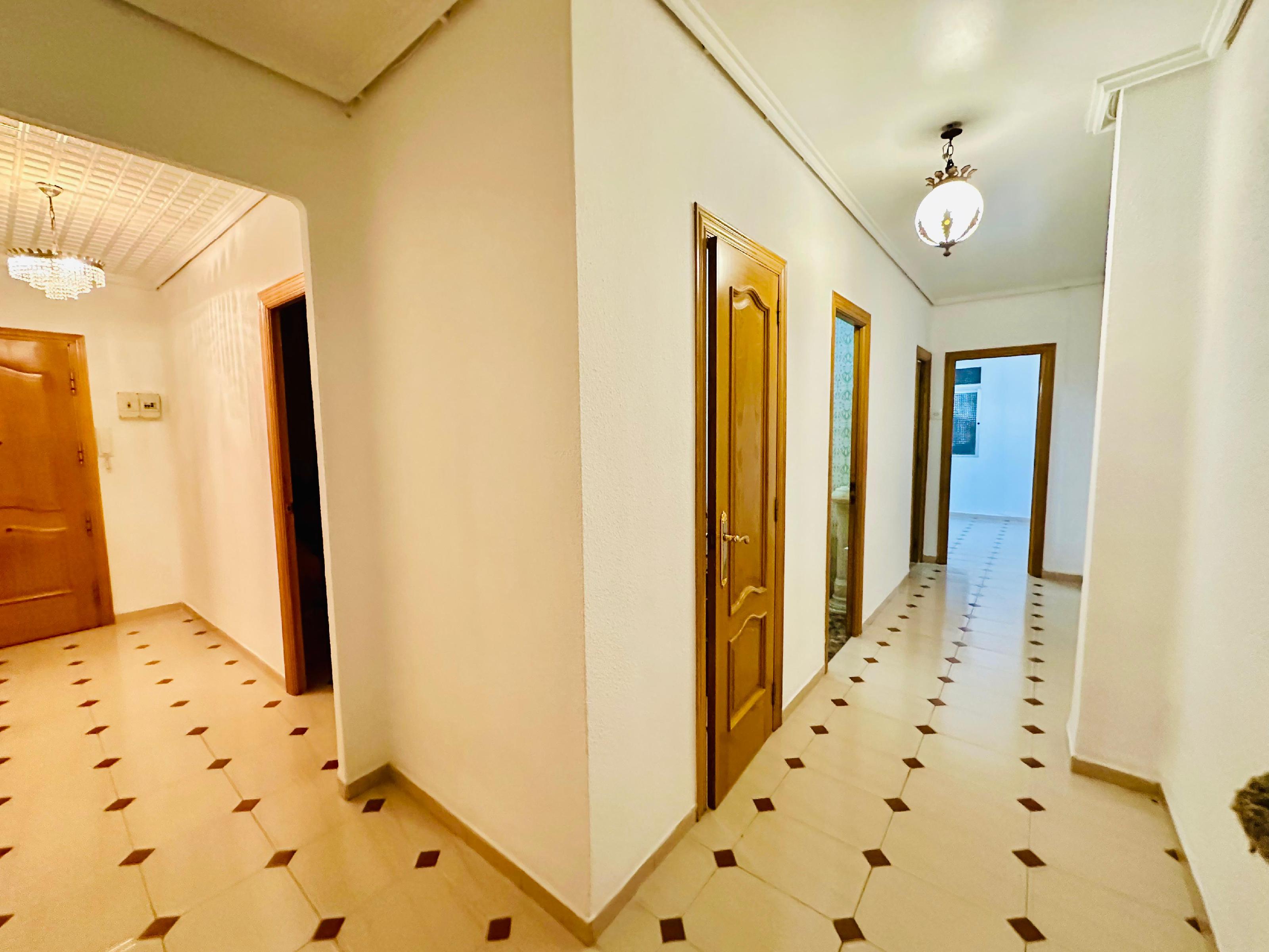 Imagen 4 Piso en venta en Valencia / Próxima a la Marina de Valencia y playas de la ciudad