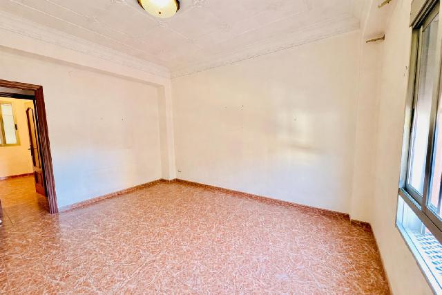 Imagen 6 Inmueble 300642 - Piso en venta en Valencia / Próxima al Palau de la Música