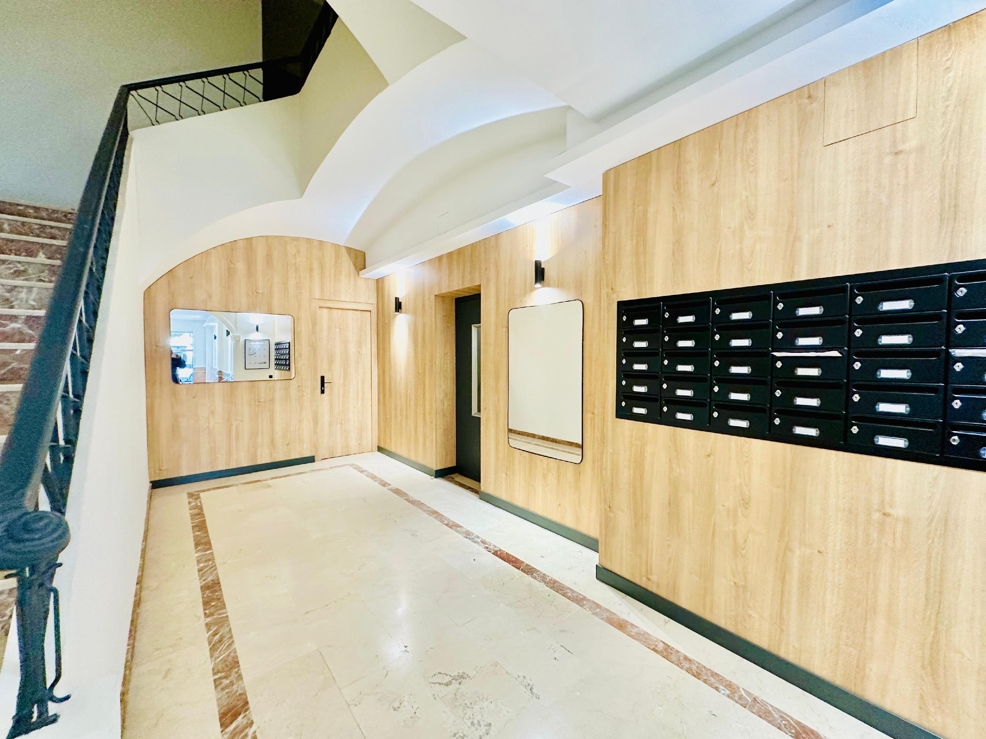 Imagen 16 Piso en venta en Valencia / Próxima al Palau de la Música