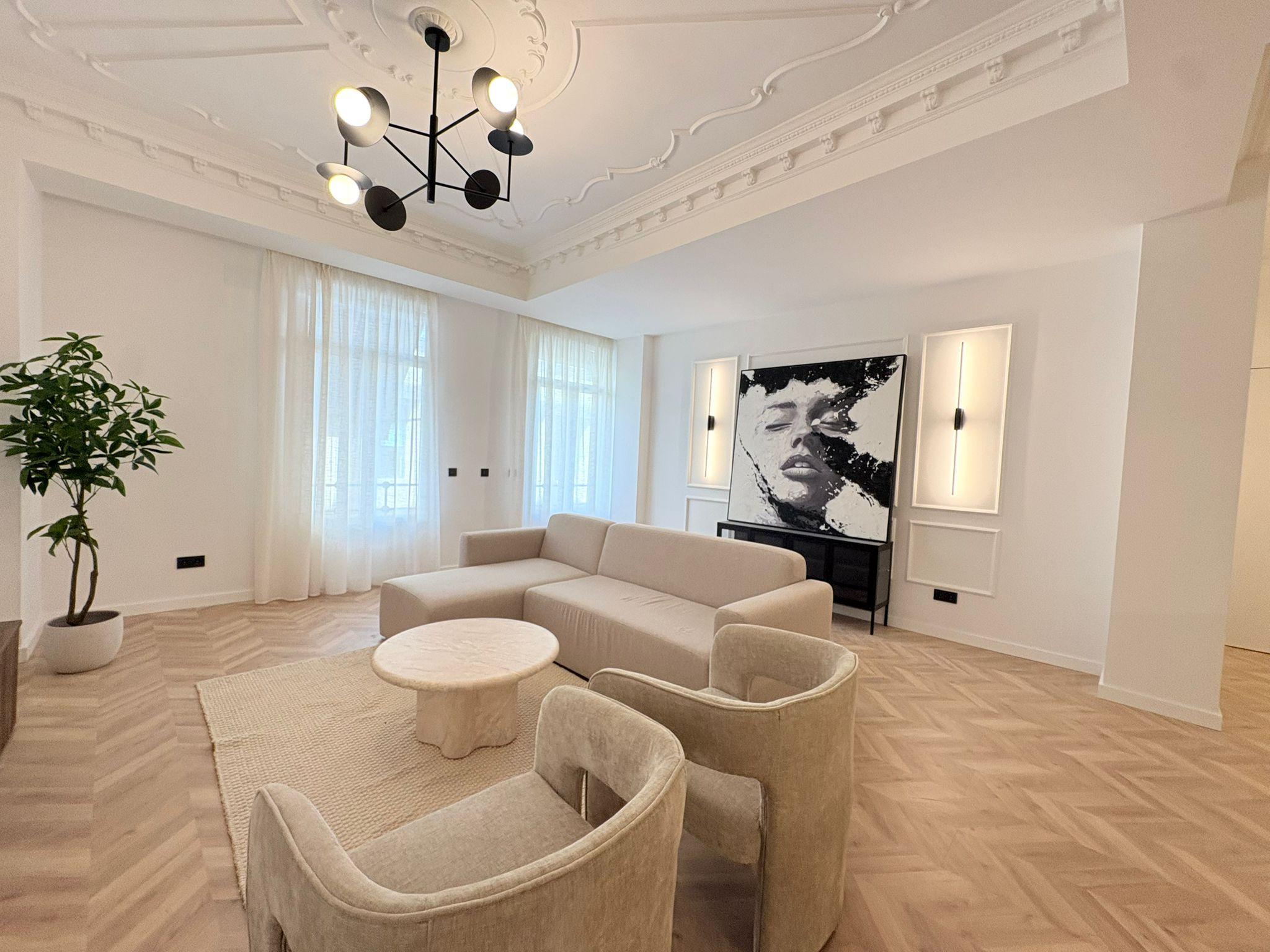 Imagen 4 Piso en venta en Valencia / Junto Plaza del Ayuntamiento