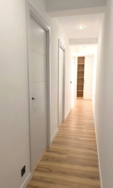 Imagen 15 Piso en venta en Valencia / Próxima al Hospital Universitario Doctor Peset