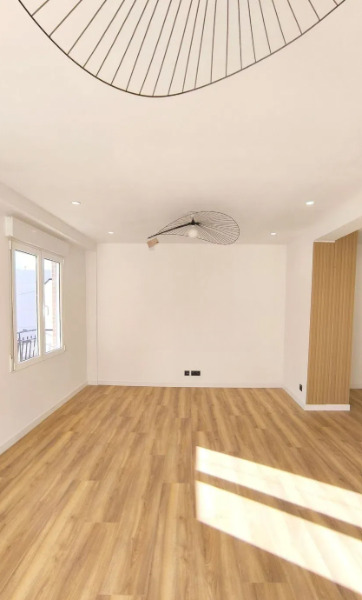 Imagen 9 Piso en venta en Valencia / Próxima al Hospital Universitario Doctor Peset