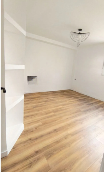 Imagen 13 Piso en venta en Valencia / Próxima al Hospital Universitario Doctor Peset