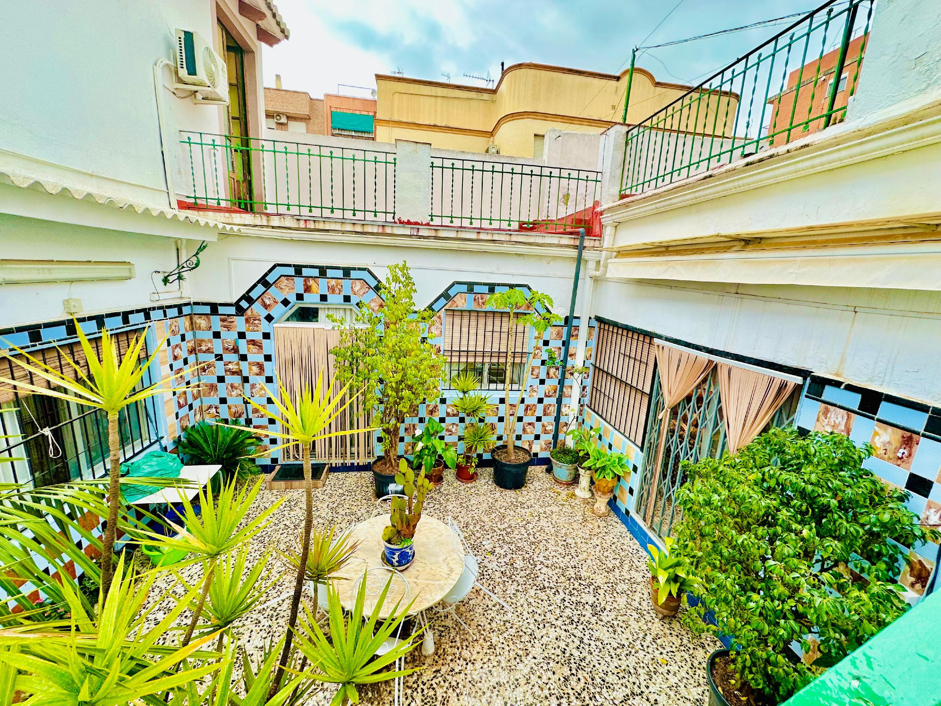 Imagen 19 Casa en venta en Burjassot / Próxima a la Plaza de la Concordia