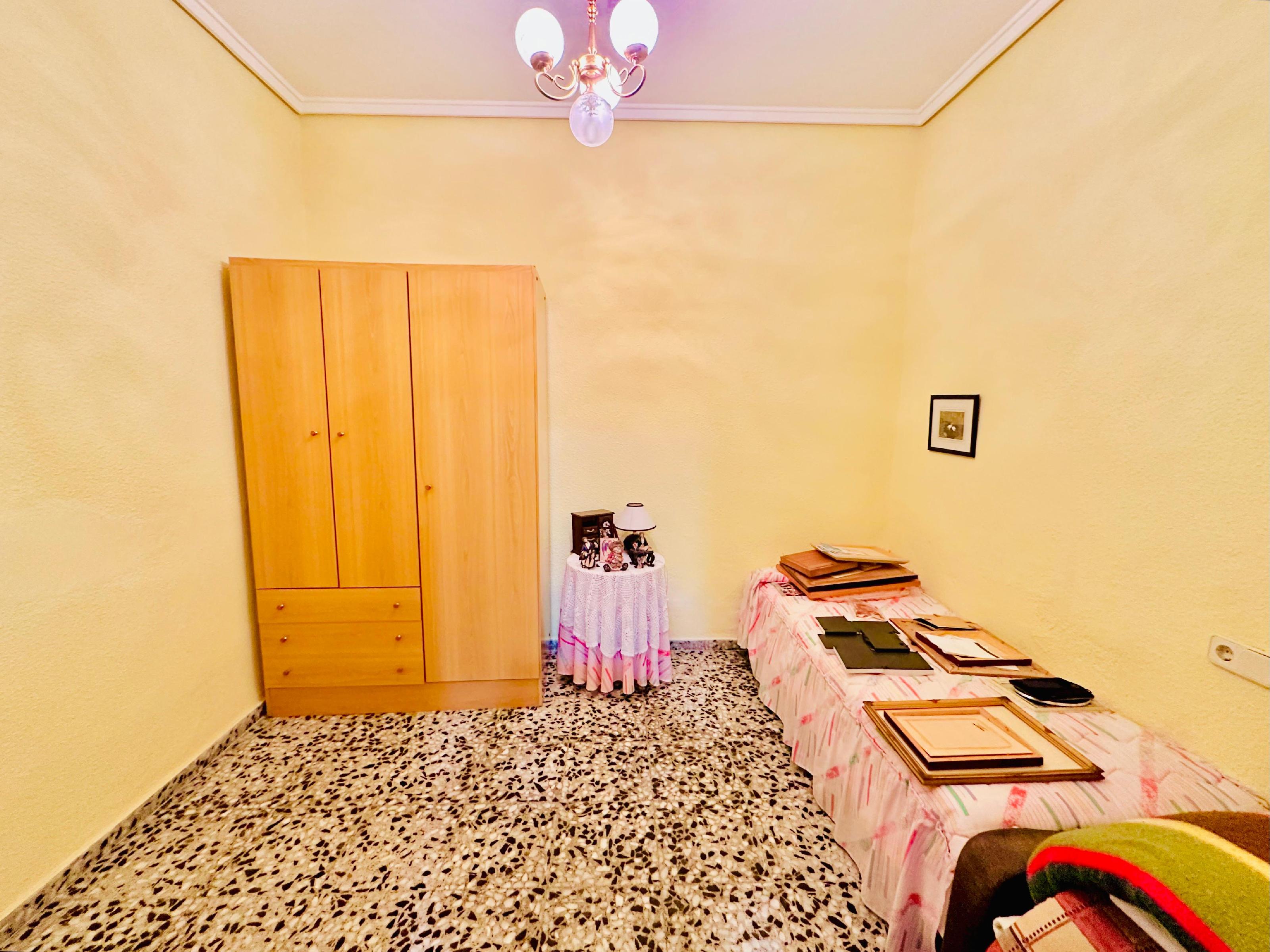 Imagen 13 Casa en venta en Burjassot / Próxima a la Plaza de la Concordia