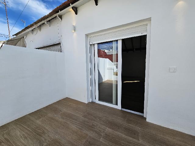 Imagen 3 Inmueble 301229 - Ático en venta en Valencia / Próximo al Mercado Municipal del Cabanyal
