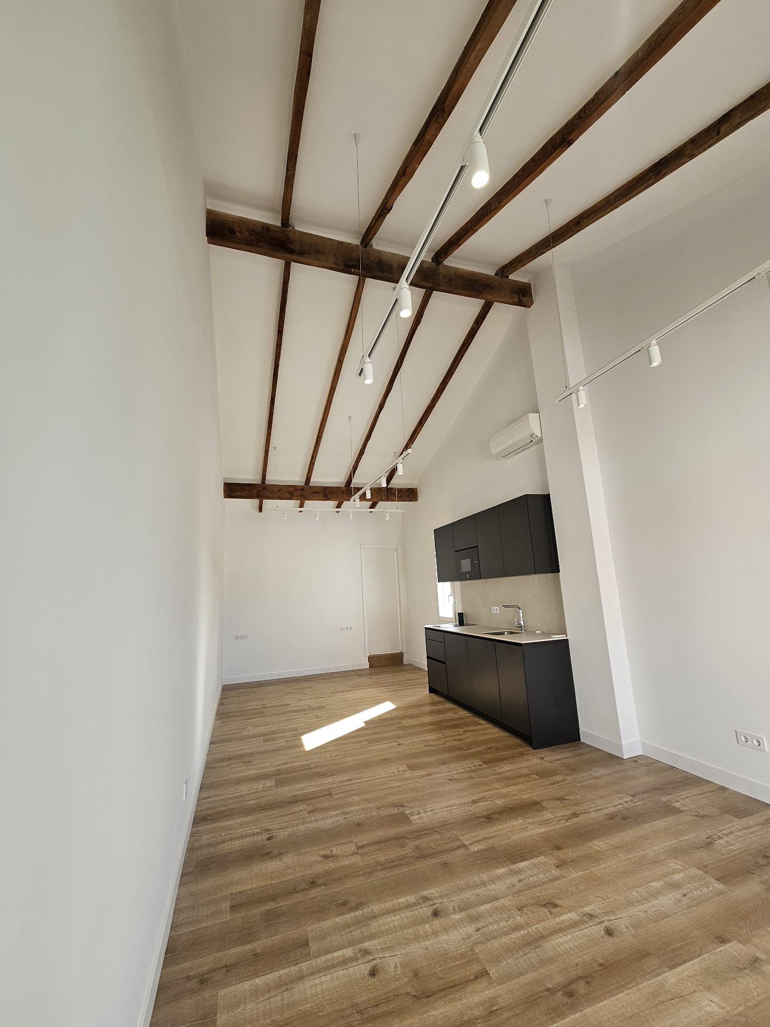 Imagen 10 Ático en venta en Valencia / Próximo al Mercado Municipal del Cabanyal