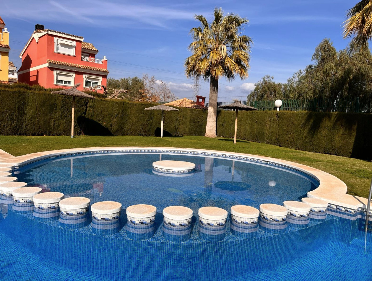 Imagen 34 Casa en venta en Moncada / Próxima al Ceu San Pablo