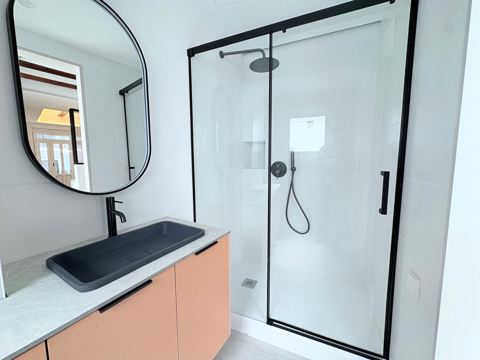 Imagen 2 Piso en venta en Valencia / Junto al Mercado de Ruzafa