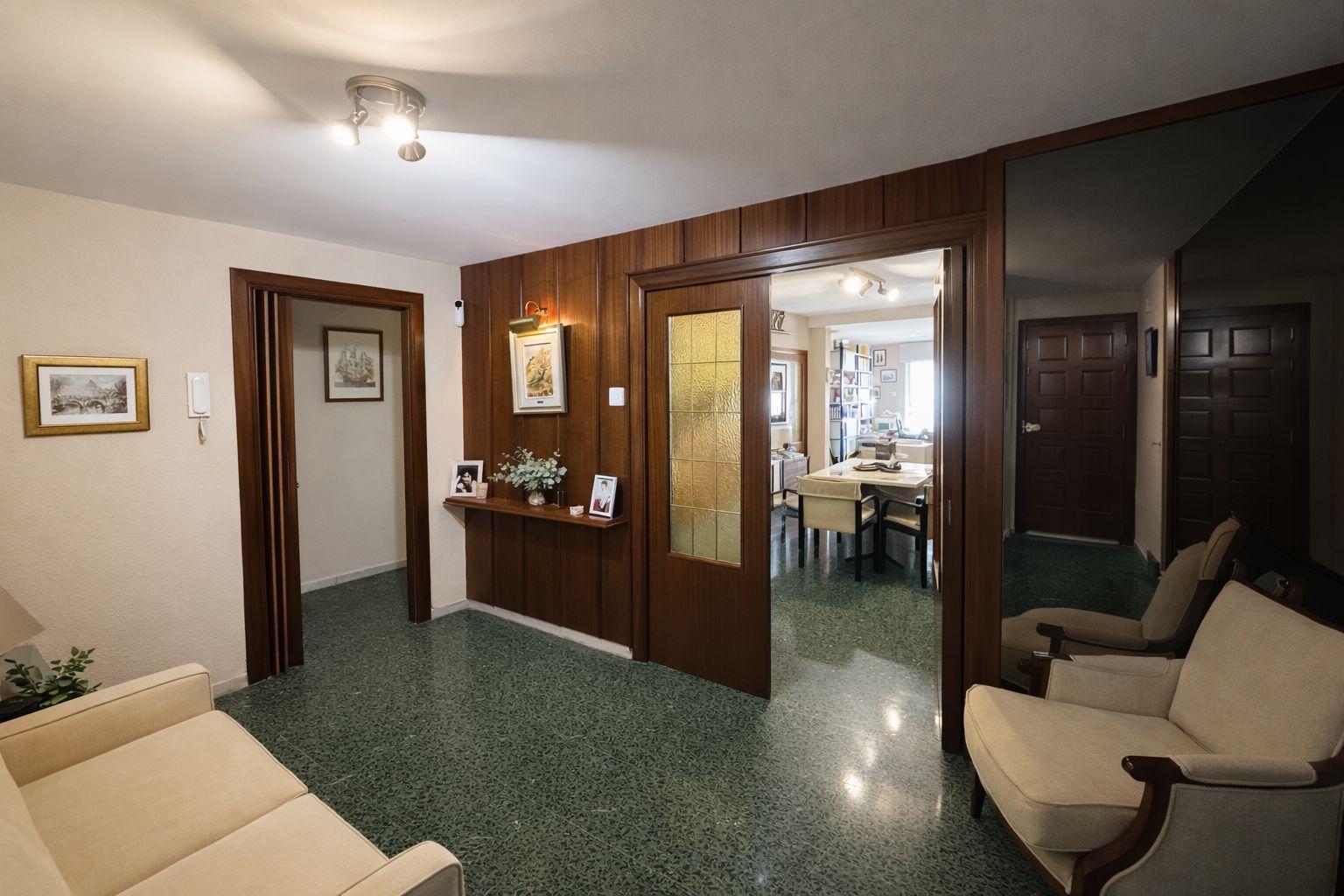 Imagen 12 Piso en venta en Valencia / Junto a las Torres de Quart