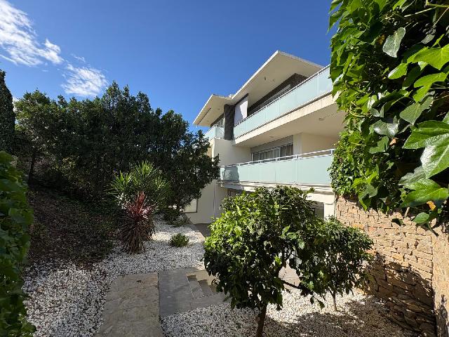 Imagen 30 Inmueble 302211 - Casa en venta en Chiva / En el Campo de Golf El Bosque