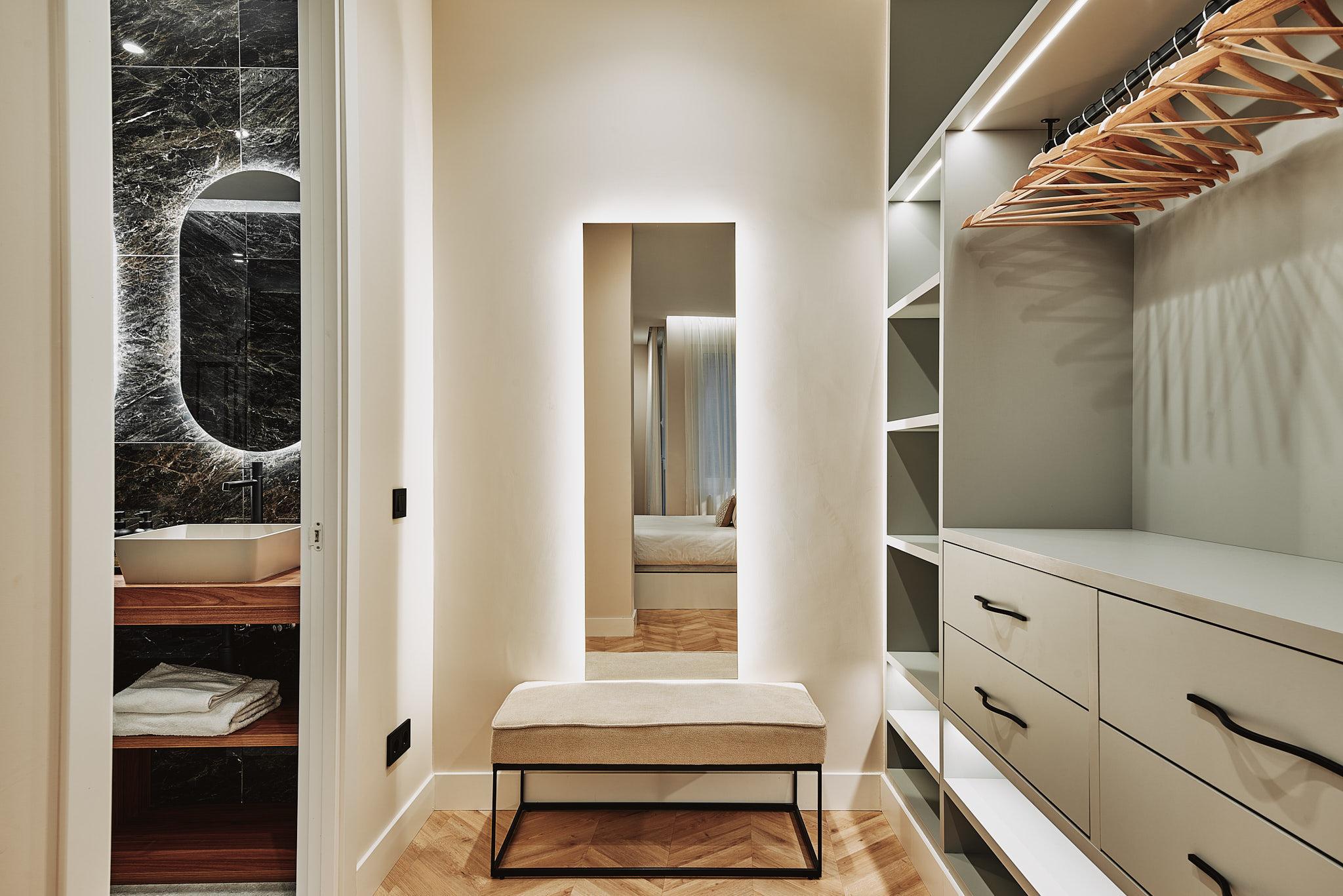 Imagen 17 Piso en venta en Madrid / A unos pasos de la Puerta del Sol, centro de Madrid.