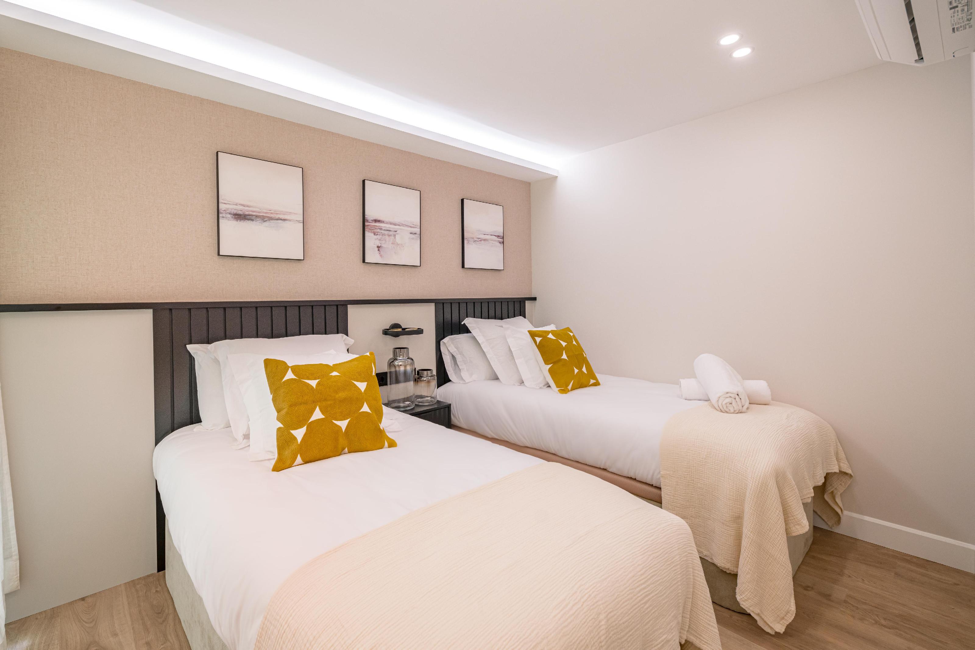 Imagen 8 Dúplex en venta en Madrid / Junto a la Plaza de Colón.