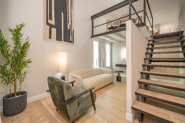 Imagen 2 Inmueble 288473 - Dúplex en venta en Madrid / Junto a la Plaza de Colón.