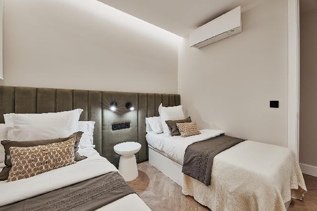 Imagen 8 Inmueble 290280 - Piso en venta en Madrid / Junto a la Calle de Francisco Silvela.