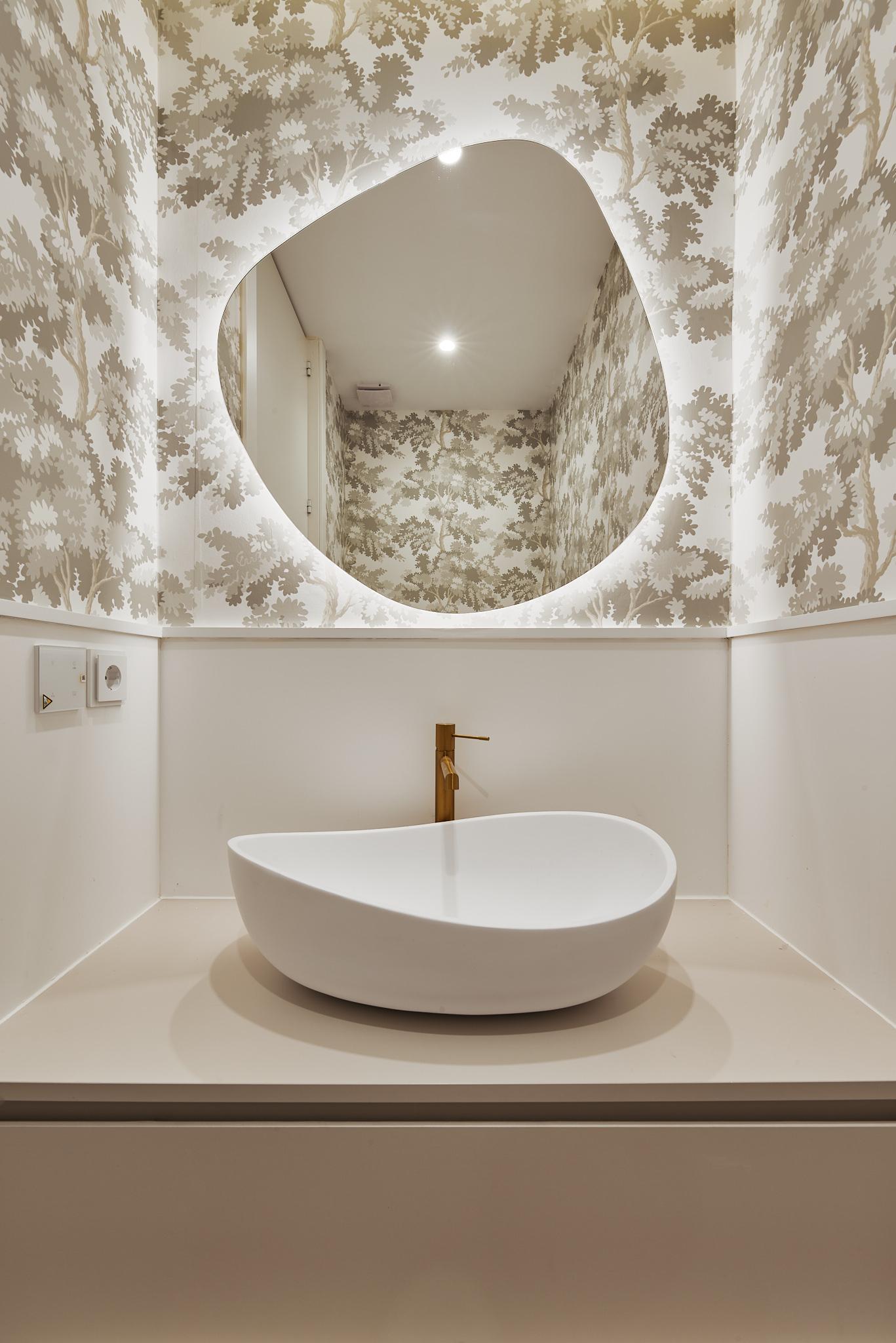 Imagen 12 Piso en venta en Madrid / Esquina con Juan Bravo.