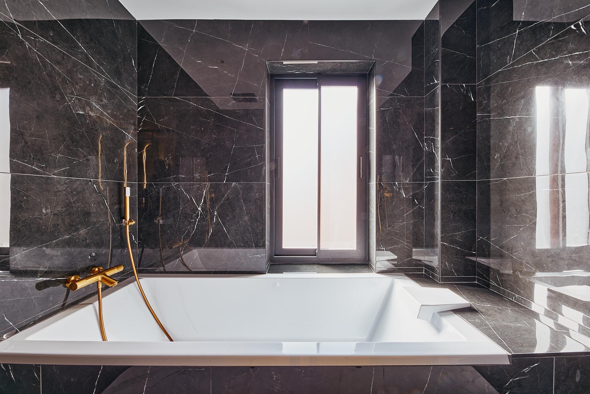 Imagen 22 Piso en venta en Madrid / Esquina con General Pardiñas.