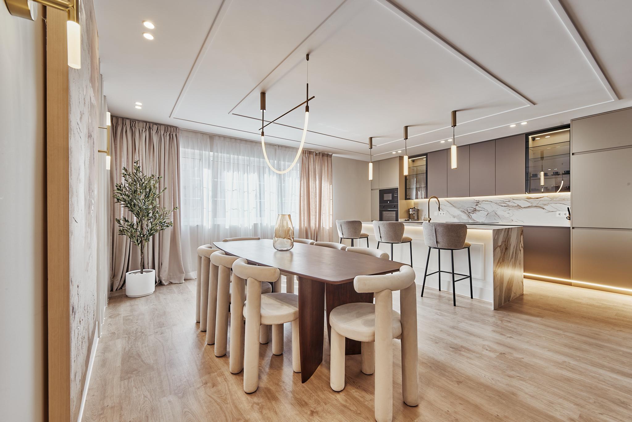 Imagen 4 Piso en venta en Madrid / Esquina con General Pardiñas.