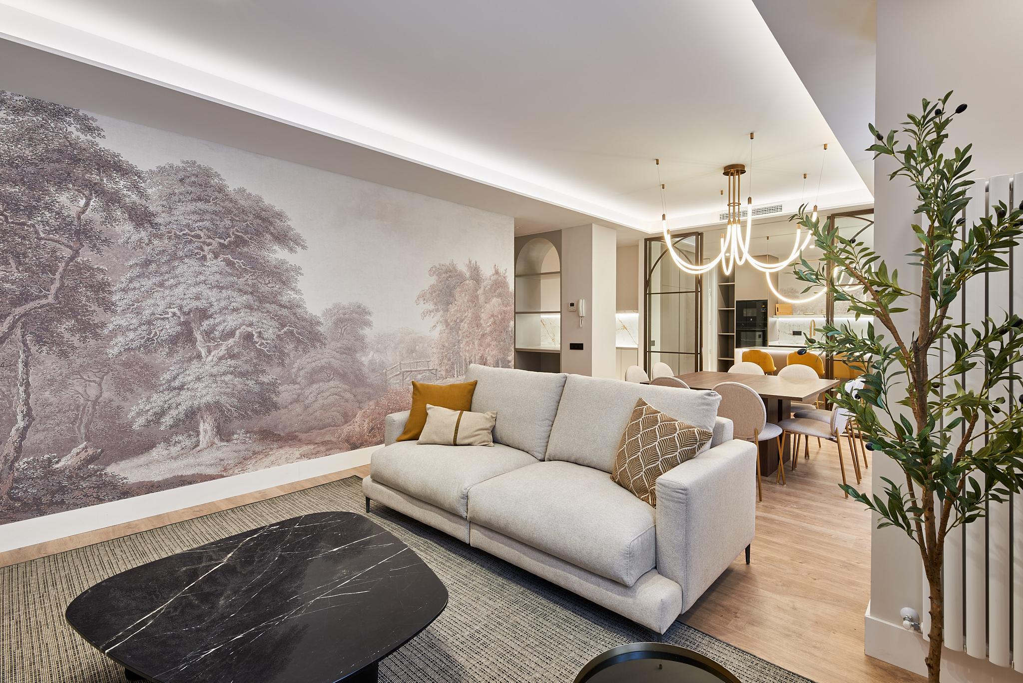 Imagen 1 Piso en venta en Madrid / Entre las calles Alcántara y Montesa.