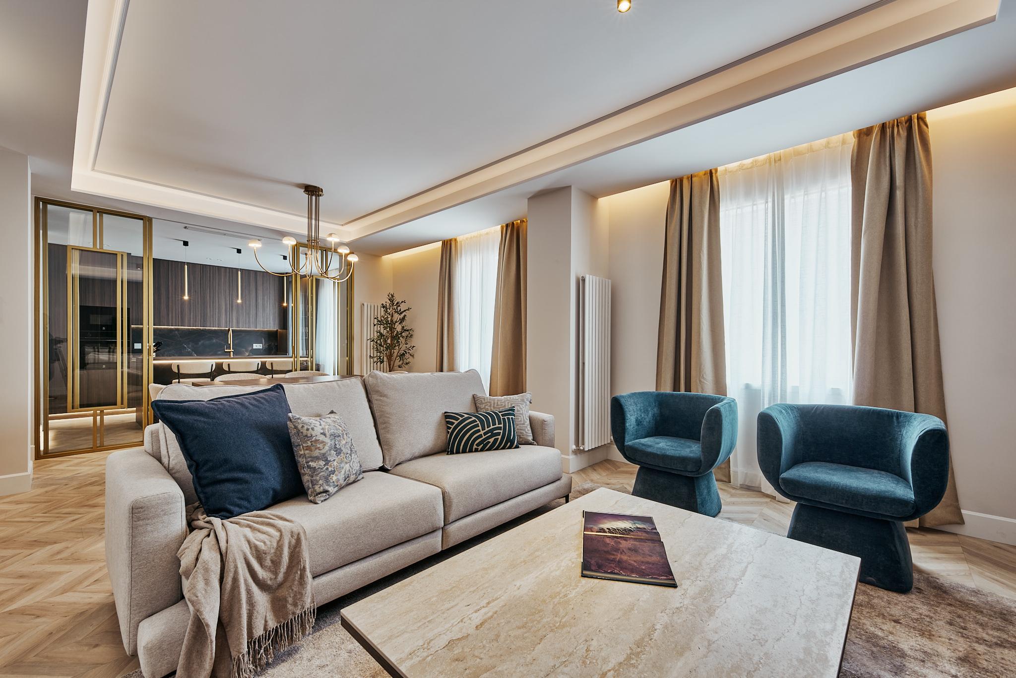 Imagen 1 Piso en venta en Madrid / Entre las calles Alcántara y Montesa.