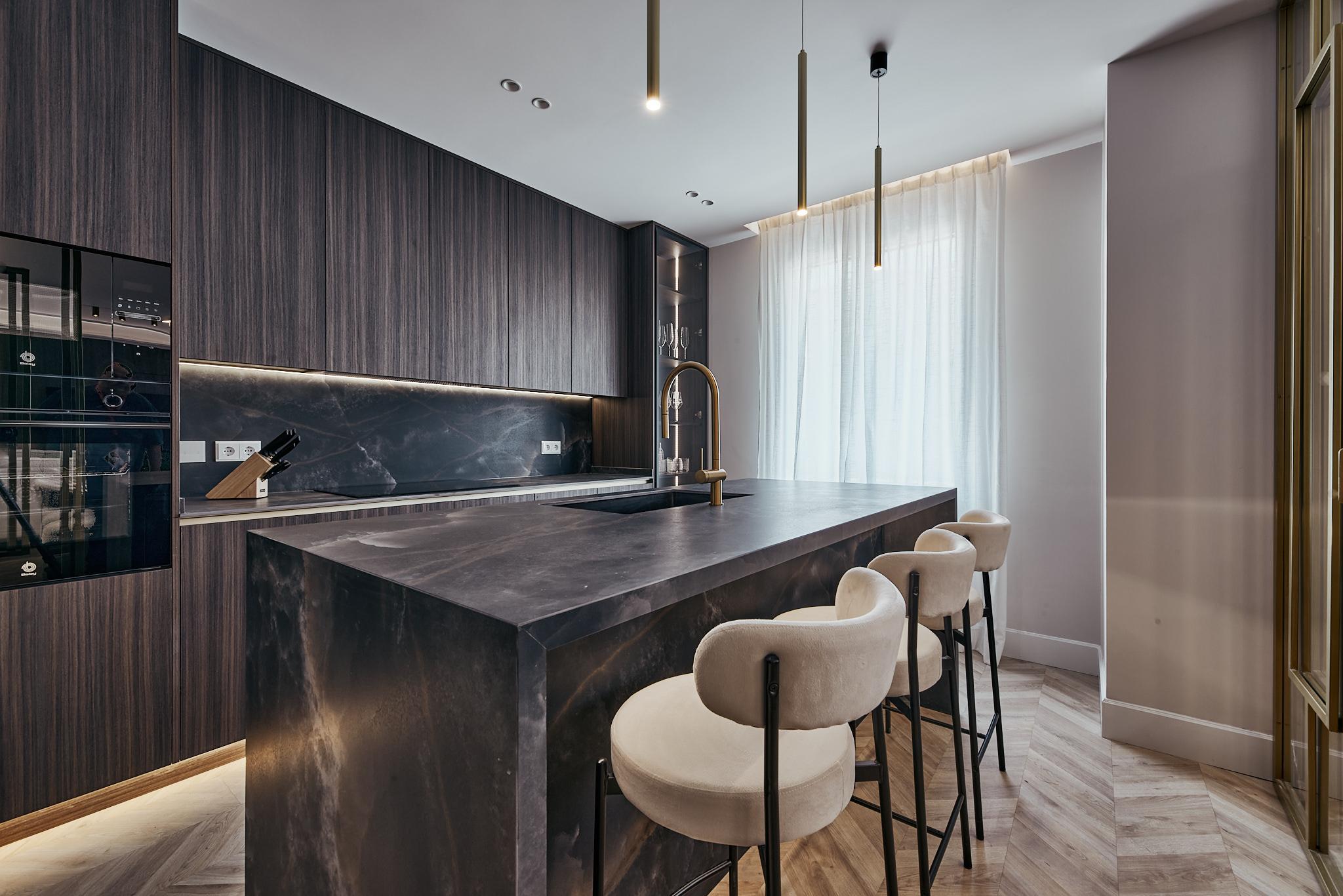 Imagen 4 Piso en venta en Madrid / Entre las calles Alcántara y Montesa.