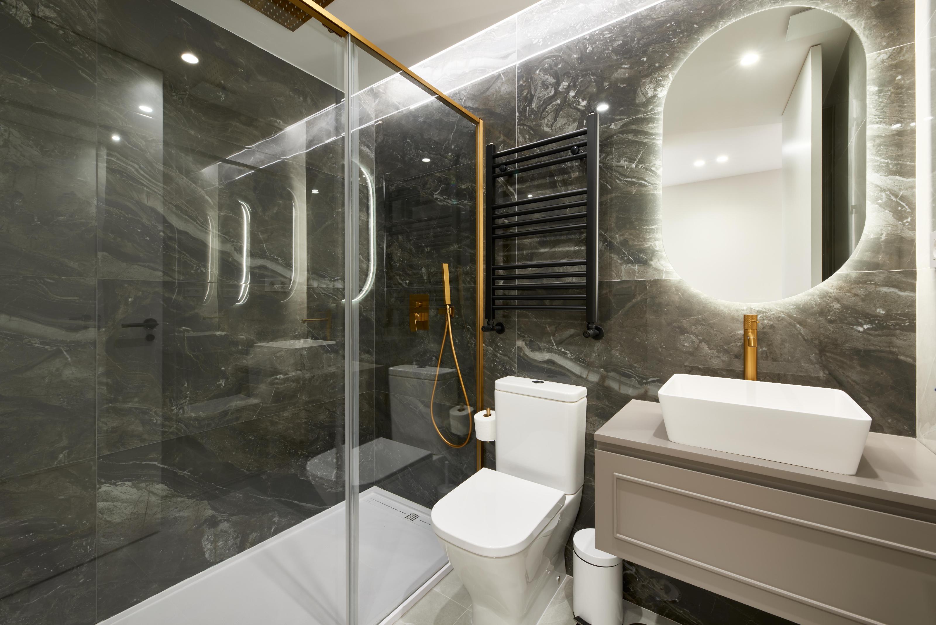 Imagen 9 Piso en venta en Madrid / Entre las calles Montesa y Alcántara.