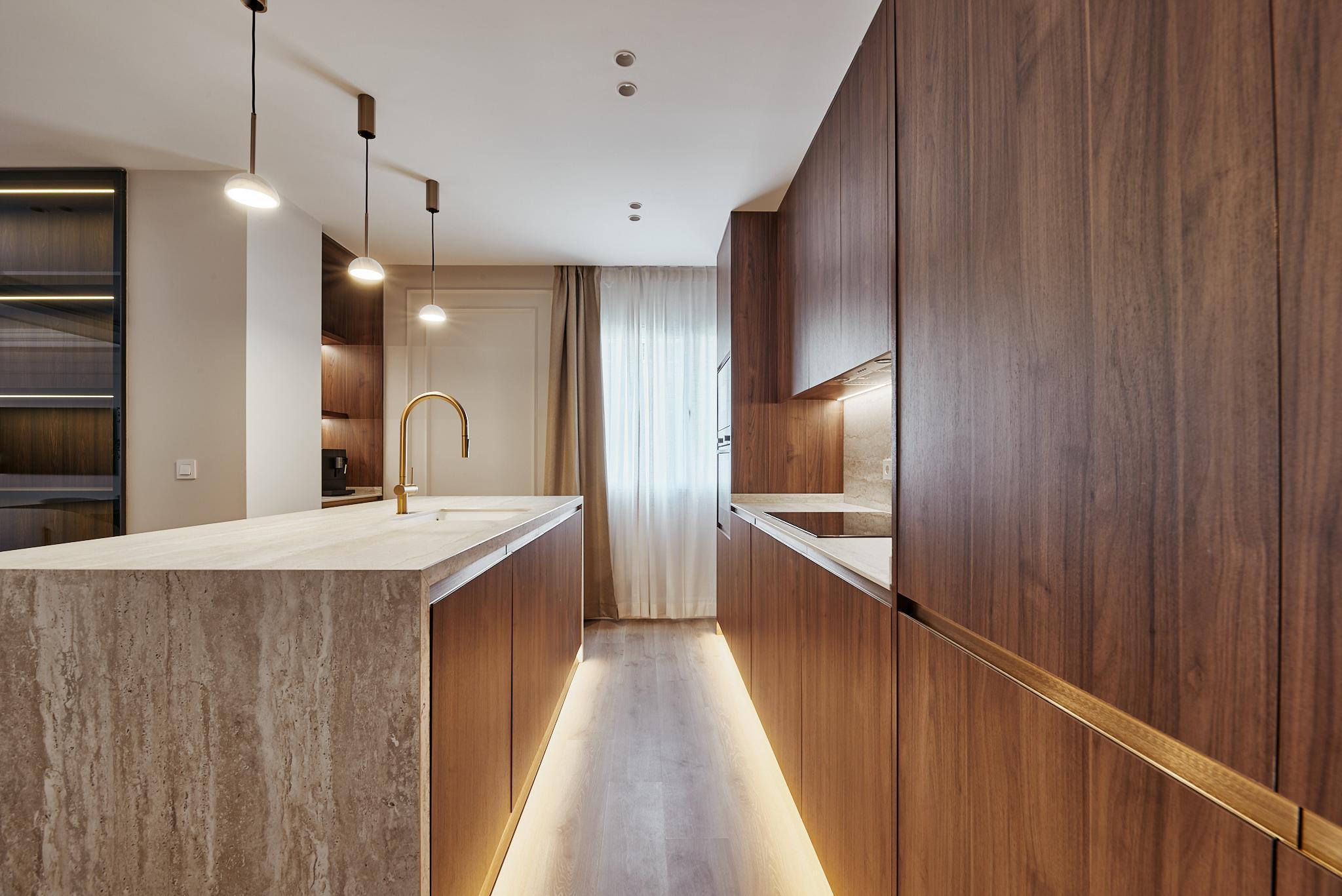 Imagen 8 Piso en venta en Madrid / Entre las Calles Diego de León y Maldonado