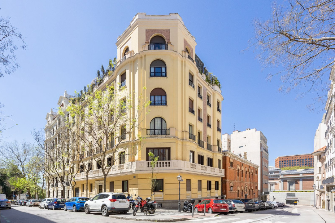 Imagen 21 Piso en venta en Madrid / Entre el Paseo del Prado y el Parque del Retiro.